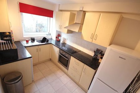 Grosvenor Park Gardens, Hyde Park - Photo 3