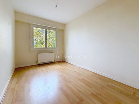 Location Appartement 4 pièces 83m² NANTERRE 92000 - Photo 5
