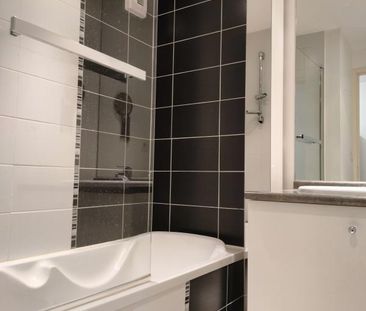 Location Appartement 2 pièces 40m² NANTES 44200 - Photo 3