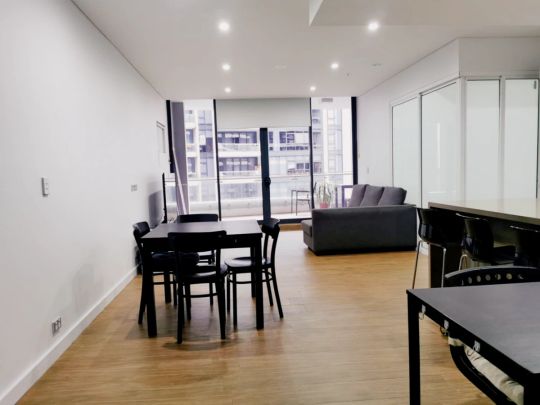 3 Gearin alley mascot, Sydney - Photo 1