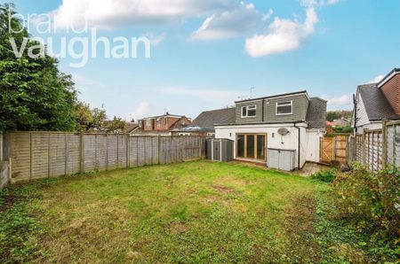 4 bedroom bungalow to rent - Photo 2