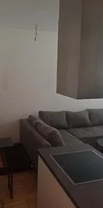 Helle Dachgeschosswohnung im 21 Bezirk - Photo 1