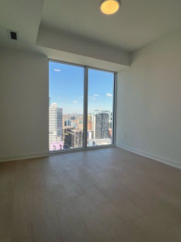 For Lease - 252 Church Street Unit# 3916, Toronto, Ontario - Photo 3