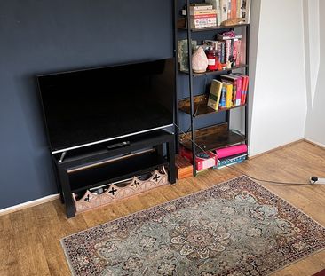Room in a Shared Flat, Wavertree Court, SW2 - Photo 2