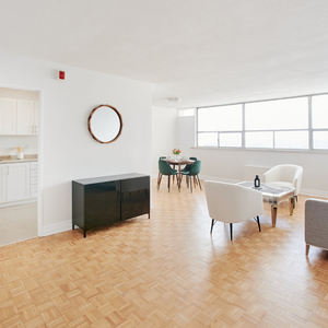 FULLY RENOVATED 1BD - Prime Etobicoke - Photo 3