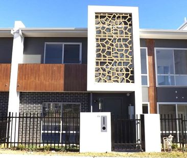 Modern Family Home in the Popular Hermitage Estate! - Photo 2