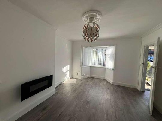 Glastonbury Road, Birmingham, B14 - Photo 1