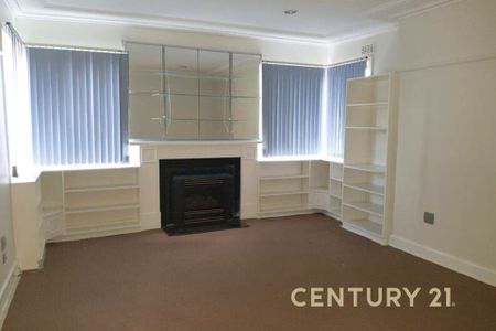 Comfortable Living in Central Dandenong - Photo 3