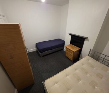 Room in a Shared House, Bolton Road, NW10 - Photo 6