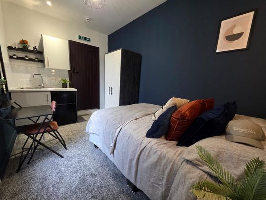 Studio to rent - Photo 1