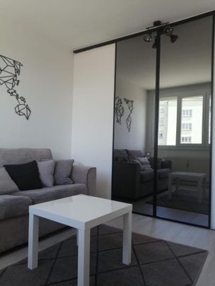 Location Appartement 2 pièces 33m² DECINES CHARPIEU 69150 - Photo 1