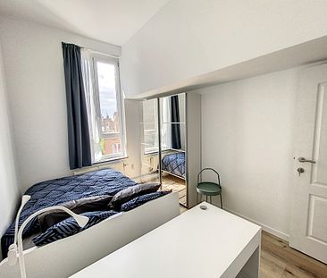Mooie kamer (Gemeubileerd) te huur in een gedeeld appartement - Photo 6