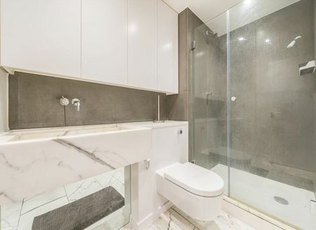 Fairmont Avenue Canary Wharf, E14 - Photo 3