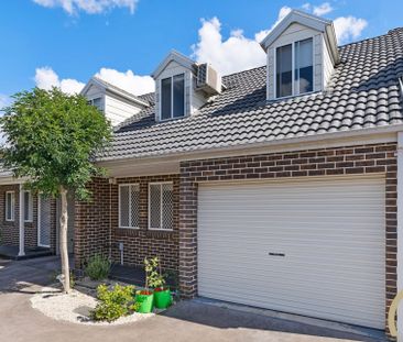 Modern 2 Bedroom Townhouse - Photo 2