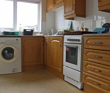 11 Ballaghbeg Park, Newcastle, BT33 0BU - Photo 2