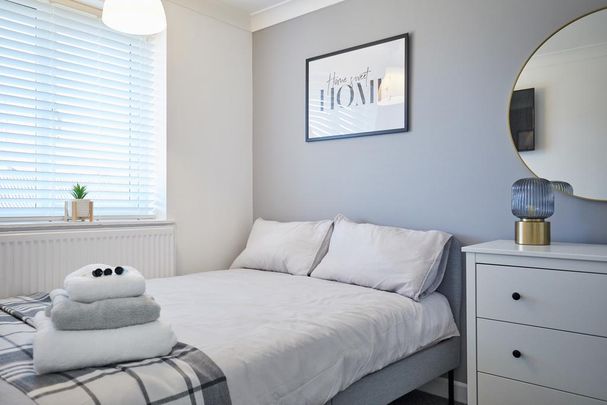 5 bedroom terraced house to rent - Photo 1