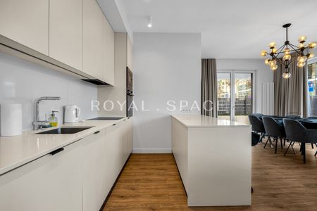 Apartament z prywatnym ogrodem i przeszkleniami! - Zdjęcie 4