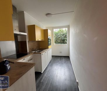 Location Appartement 4 pièces 73m² LILLE 59000 - Photo 3