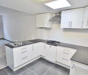 Gerenoveerde woning met 2 slpk voor 1.050 EUR/mnd - Photo 2