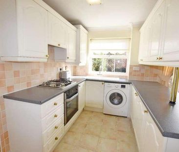 St Simons Close, Sutton Coldfield, B75 - Photo 4