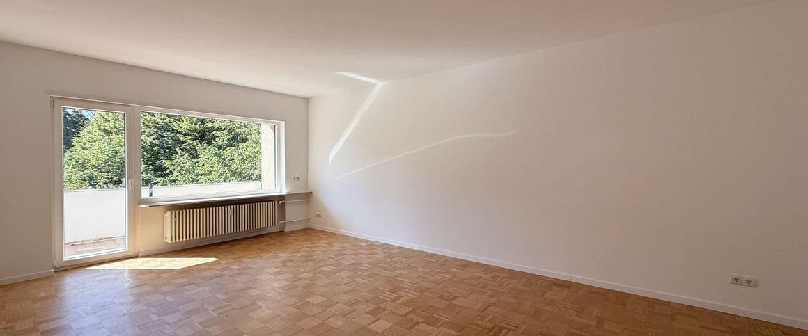 Modernes Wohnglück in Frankenthal – 4-Zimmer-Wohnung mit Südbalkon & Stellplatz - Foto 1