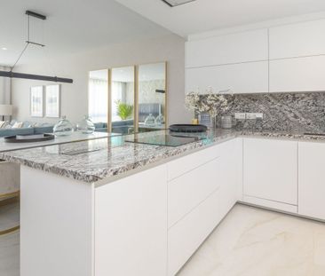 Town House for rent in Marbella - Photo 4