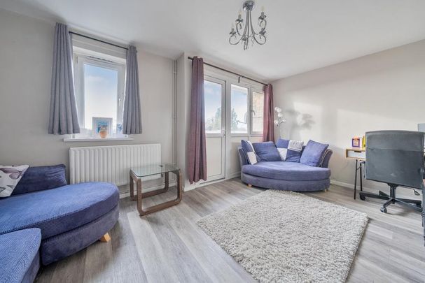 2 bedroom maisonette to rent - Photo 1