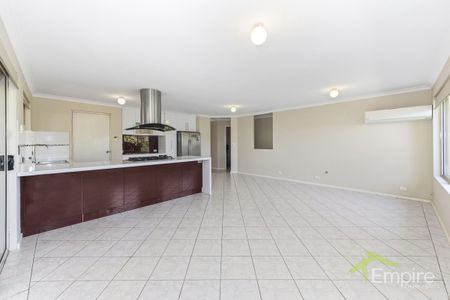 4x2 Family Home in the Heart of Melville - Photo 3