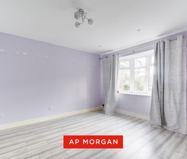 3 bed terraced house to rent in Radnor Close, Rednal, B45 - Photo 3