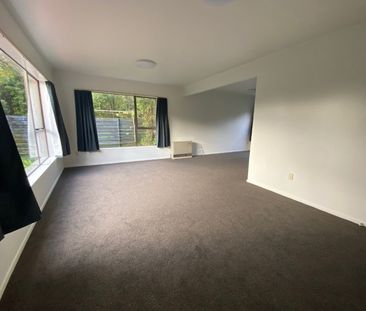 64 Churton Drive, Churton Park - Photo 3