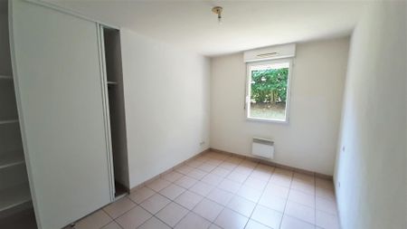 location Appartement T2 DE 42.1m² À LIMOGES - Photo 2