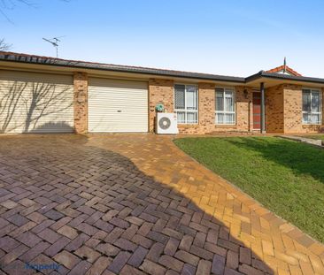 WELL PRESESNTED FAMILY HOME AWAITS! - Photo 6