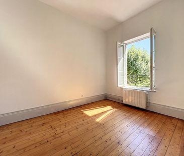 Location Appartement 3 pièces 79m² - Photo 3