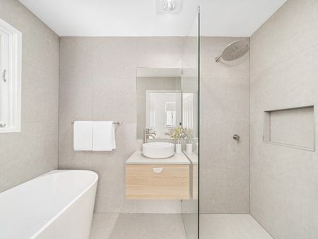 7 Tainton Street, Clontarf QLD 4019 - House For Rent - $700 | Domain - Photo 3