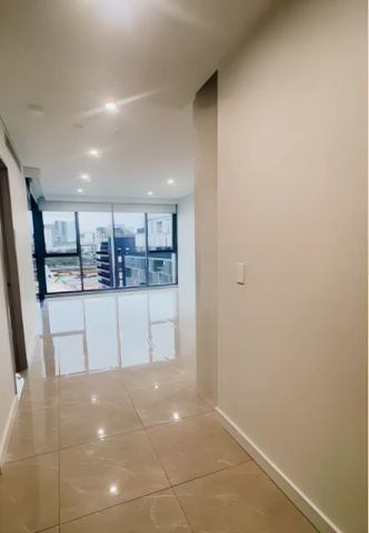 33 George Julius Ave, Sydney - Photo 4