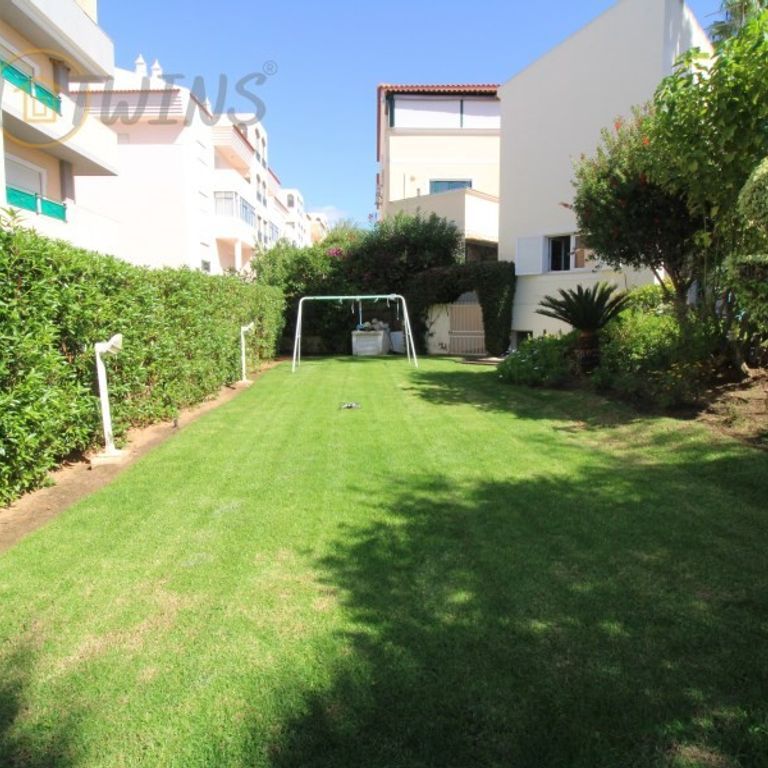 2 room luxury House for rent in Portimão, Distrito de Faro - Photo 1