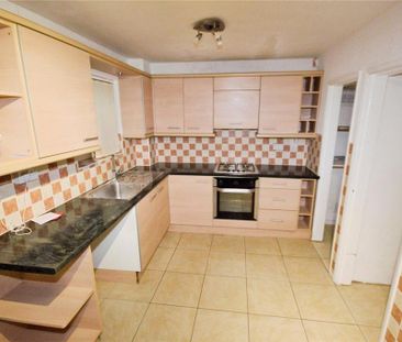 3 bedroom detached house to rent - Photo 5