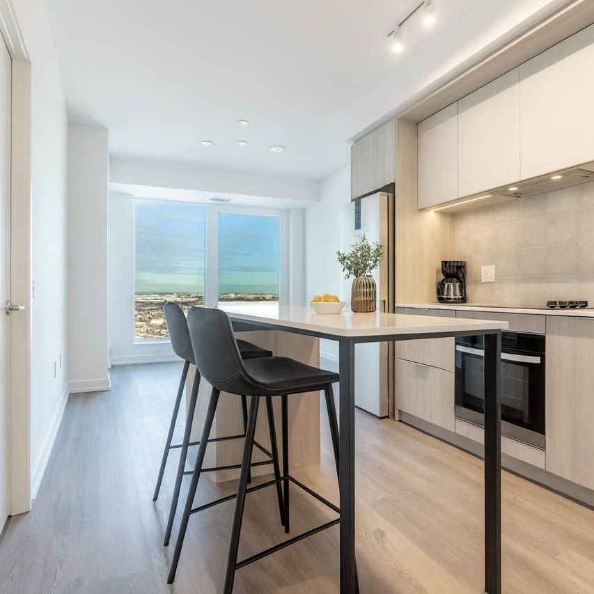 For Lease - 395 Square One Drive Unit# 2702, Mississauga, Ontario - Photo 1