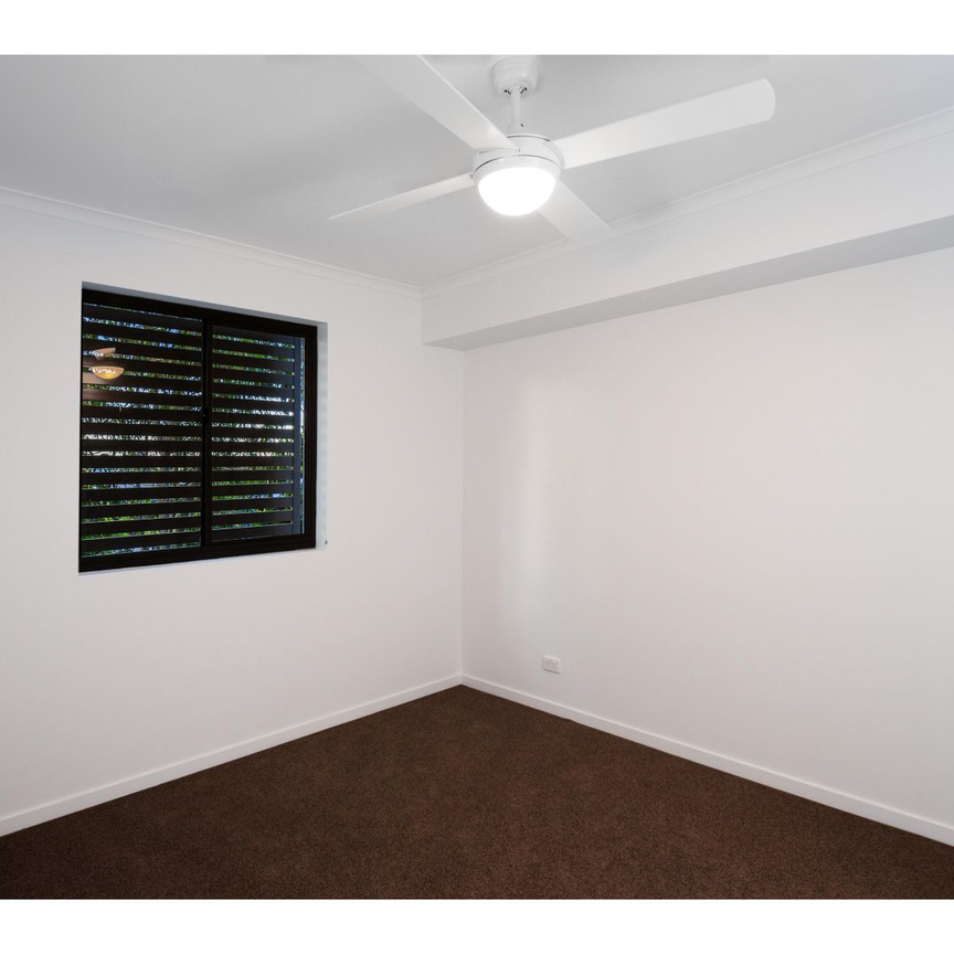 Break Lease - 6 Month Lease with Opportunity to Renew - Photo 1