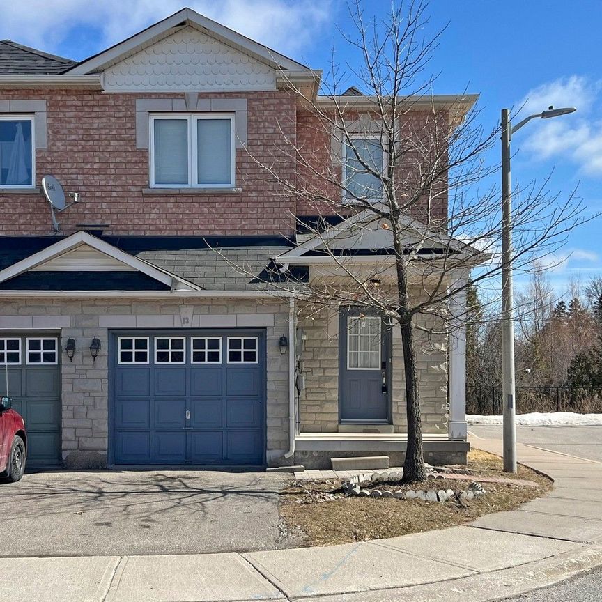 For Lease - 56 North Lake Road Unit# 13, Richmond Hill, Ontario - Photo 1