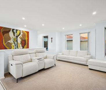 Beautiful 5 Bed 3 Bath in Great Location - Photo 2