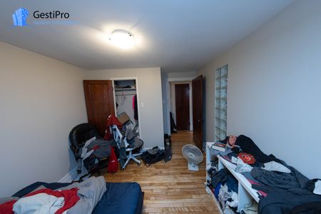 245 Fraser - Photo 3