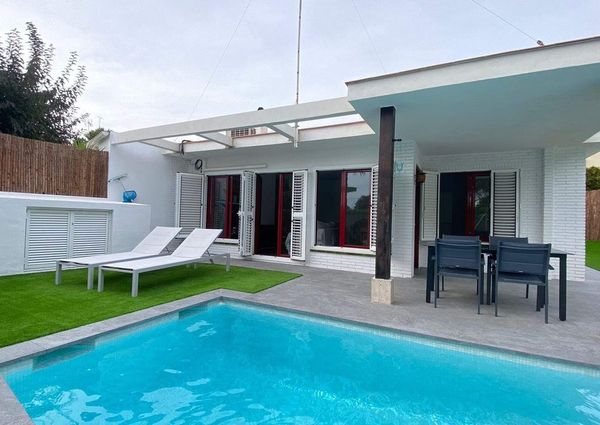 Sitges, Catalonia 08870