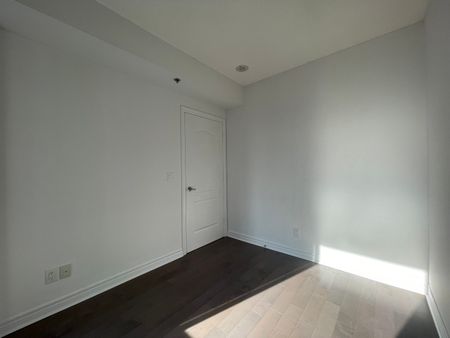 LESLIE BOUTIQUE CONDOS: Sheppard & Leslie (2756 Old Leslie St) AD#100701 - Photo 4