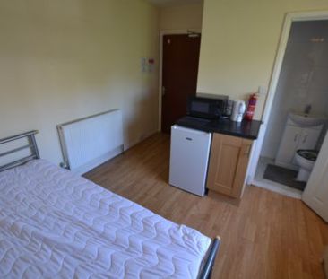 Double room available - Fore Hamlet, Ipswich, Suffolk, IP3 - Photo 2