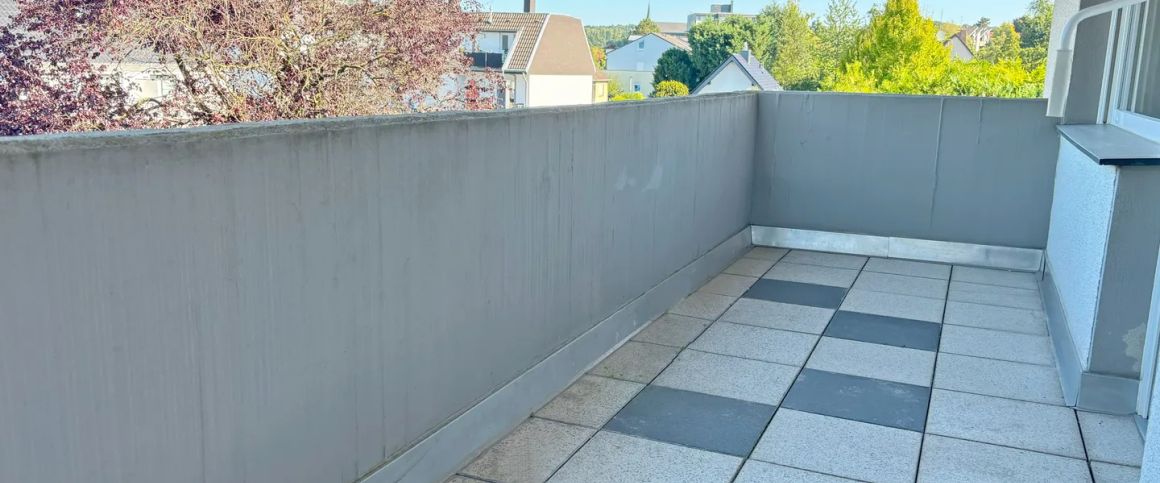 Top renovierte 4-Zimmer-Wohnung in Paffrath in Gartenlage - Foto 1