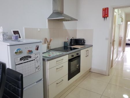 Unit 2, 19 Eglantine Avenue, Belfast, BT9 6DW - Photo 5