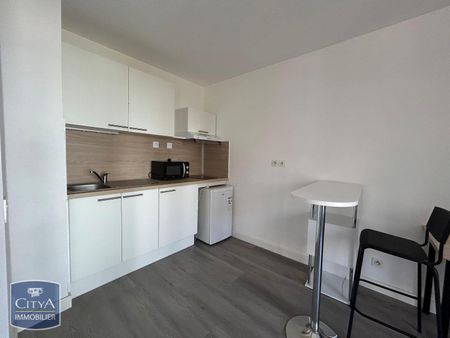 Location Appartement 2 pièces 30m² CLERMONT FERRAND 63000 - Photo 4