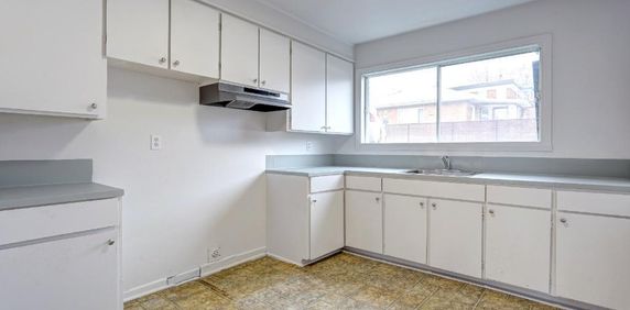 3 1/2 à Ste-Thérèse - internet inclus - libre maintenant ou 1er décembre - Photo 2