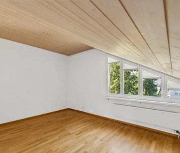 Zentral und ruhig gelegene Maisonette Wohnung! - Photo 2